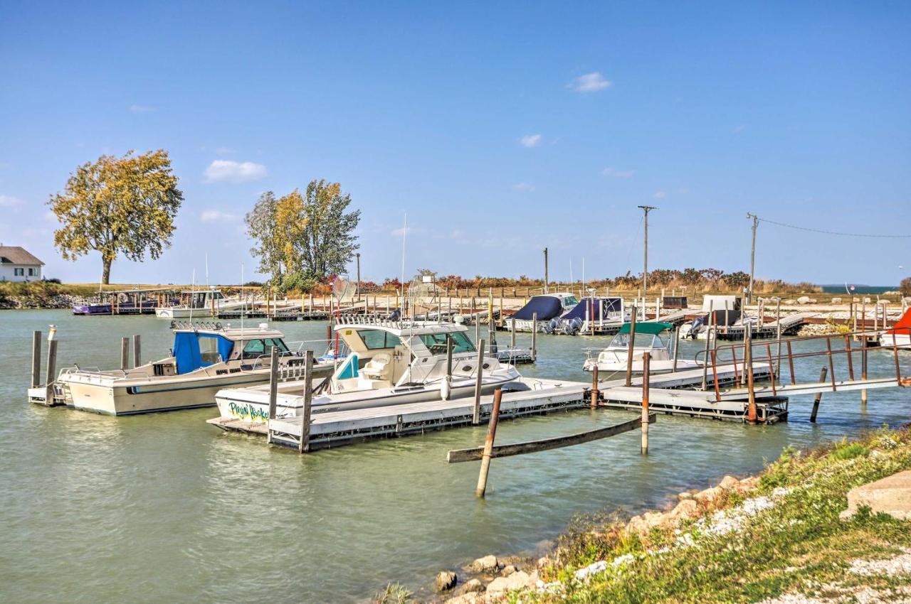 Apartamento Quaint Couples Escape Pool, Near Erie!